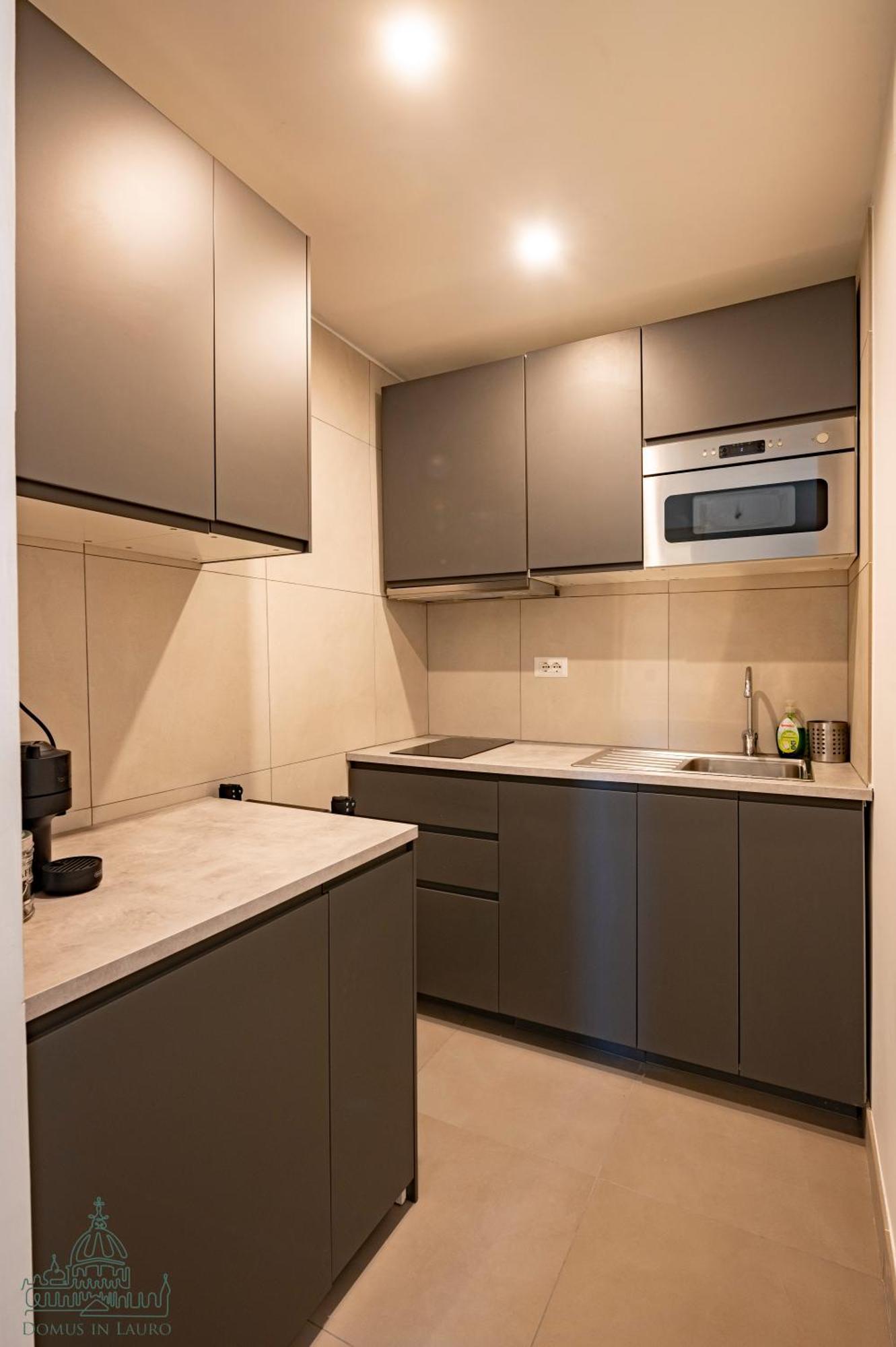 Domus In Lauro Apartment Rome