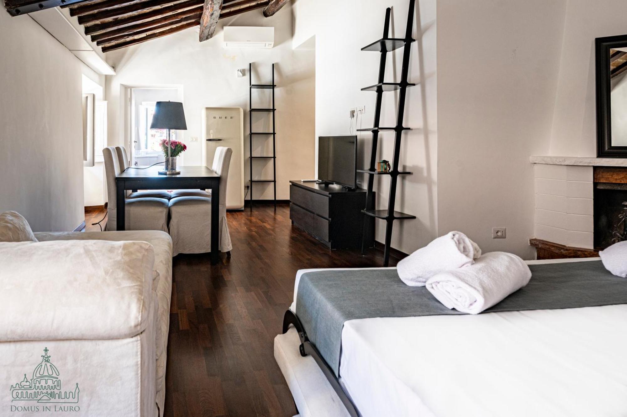 Apartment Domus In Lauro Rome